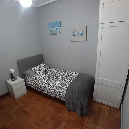 La Ebi 867 Cerca Del Metro Ir A San Mames Apartment